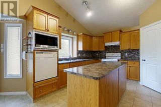 Photo 5: 47 Springwood Drive NE in Slave Lake: House for sale : MLS®# A2138578