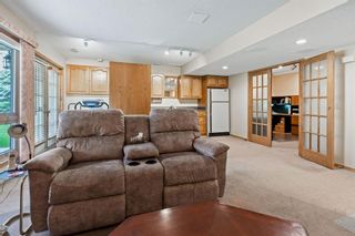 Photo 32: 161 Oakbriar Close SW in Calgary: Palliser Row/Townhouse for sale : MLS®# A1224184