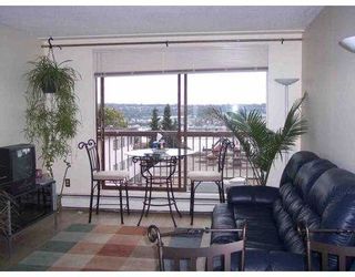 Photo 1: 301 320 ROYAL AV in New Westminster: Downtown NW Condo for sale in "PEPPERTREE" : MLS®# V557563