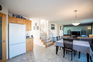 Photo 7: 135 William Gibson Bay in Winnipeg: Canterbury Park Residential for sale (3M)  : MLS®# 202010701