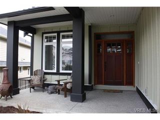 Photo 2: 2320 Nicklaus Dr in VICTORIA: La Bear Mountain House for sale (Langford)  : MLS®# 724726