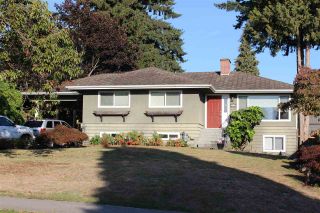 Photo 1: 213 FINNIGAN Street in Coquitlam: Central Coquitlam House for sale : MLS®# R2210061