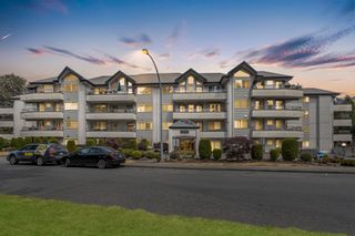 Photo 31: 101 2526 LAKEVIEW Crescent in Abbotsford: Central Abbotsford Condo for sale in "MILLSPRING MANOR" : MLS®# R2816766