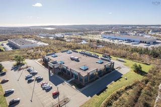 Photo 6: 137 Chain Lake Drive in Halifax: 5-Fairmount, Clayton Park, Rocki Commercial  (Halifax-Dartmouth)  : MLS®# 202225501