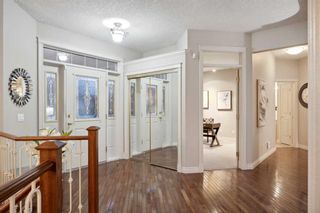 Photo 5: 402 Candle Place SW in Calgary: Canyon Meadows Detached for sale : MLS®# A2122667