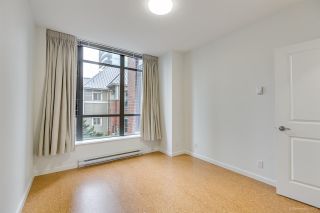 Photo 9: 403 4132 HALIFAX Street in Burnaby: Brentwood Park Condo for sale in "MARQUIS GRANDE" (Burnaby North)  : MLS®# R2388270