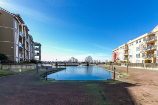 Photo 17: 111 10 RENAISSANCE SQUARE in New Westminster: Quay Condo for sale : MLS®# R2038572