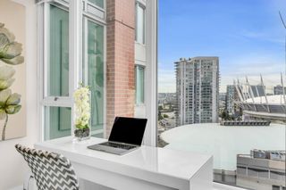 Photo 10: 2506 688 ABBOTT Street in Vancouver: Downtown VW Condo for sale in "FIRENZE II" (Vancouver West)  : MLS®# R2774083