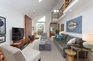 Photo 1: : Vancouver House for rent (Vancouver West)  : MLS®# AR073