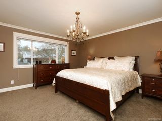 Photo 10: 1279 Geric Pl in Saanich: SW Strawberry Vale House for sale (Saanich West)  : MLS®# 850780