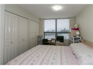Photo 7: 801 3663 CROWLEY Drive in Vancouver: Collingwood VE Condo for sale in "LATITUDE" (Vancouver East)  : MLS®# V1040256