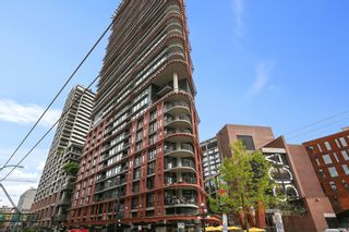 Photo 2: 2705 128 W CORDOVA Street in Vancouver: Downtown VW Condo for sale in "Woodwards" (Vancouver West)  : MLS®# R2634841