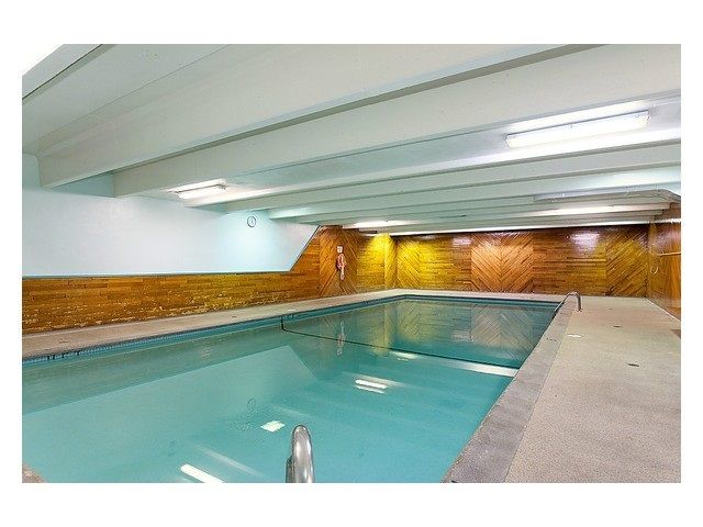 Photo 9: Photos: 604 2016 FULLERTON Avenue in North Vancouver: Pemberton NV Condo for sale in "THE LILLOET @ WOODCROFT" : MLS®# R2036792