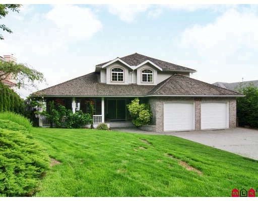 Main Photo: 36195 SANDRINGHAM Drive in Abbotsford: Abbotsford East House for sale in "Carrington Estates" : MLS®# F2821838