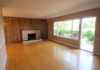 Photo 7: 1530 MERLYNN Crescent in North Vancouver: Westlynn House for sale : MLS®# R2392426
