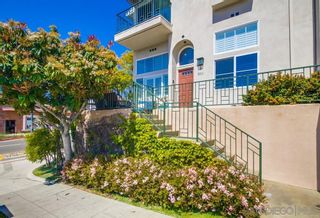 Main Photo: SAN DIEGO Townhouse for sale : 3 bedrooms : 2211 5th