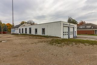 Photo 4: 15 E Mill Street in Milverton: 44 - Milverton Commercial for sale (Perth East)  : MLS®# 40505915