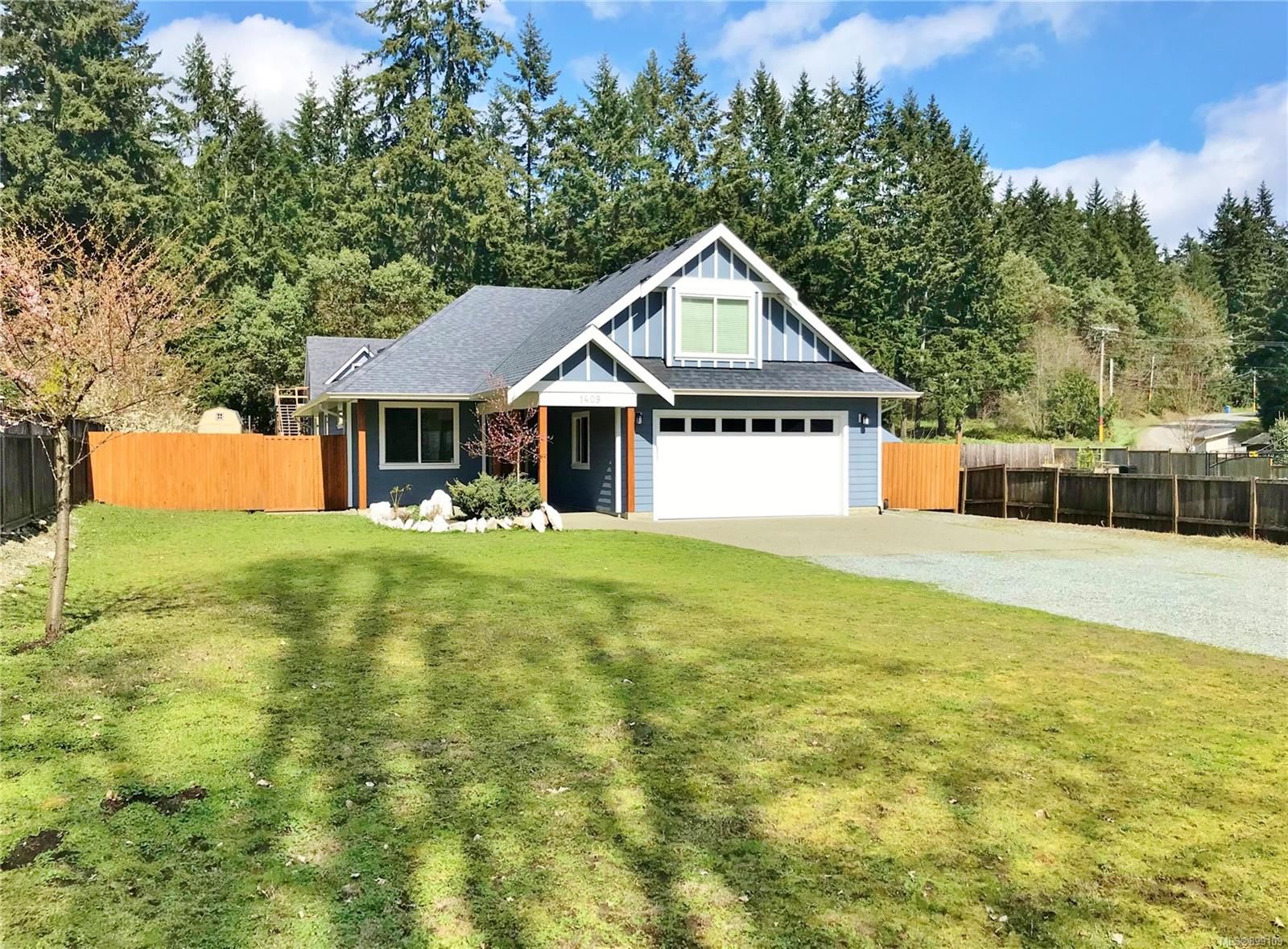 Main Photo: 1409 Fairfield Rd in Cobble Hill: ML Cobble Hill House for sale (Malahat & Area)  : MLS®# 899109