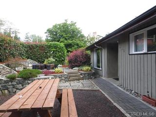 Photo 12: 890 Rockheights Ave in VICTORIA: Es Rockheights Half Duplex for sale (Esquimalt)  : MLS®# 693995