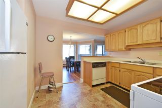 Photo 10: 126 32853 LANDEAU Place in Abbotsford: Central Abbotsford Condo for sale in "PARK PLACE" : MLS®# R2563160
