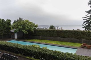 Photo 2: 2390 Palmerston in West Vancouver: Dundarave House for sale : MLS®# R2034376