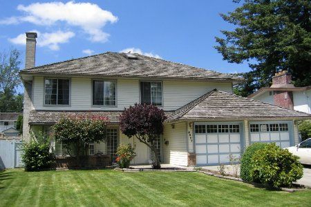 Main Photo: 5927 135A ST: House for sale (Panorama Ridge)  : MLS®# 2417182