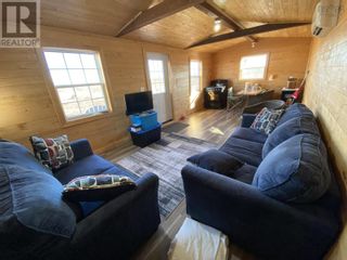 Photo 2: 216 Scotia Drive in Goose Lake: House for sale : MLS®# 202400816