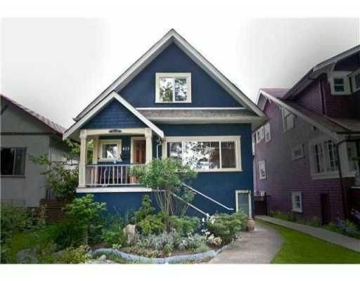 Main Photo: 823 W 20TH AV in Vancouver: House for sale : MLS®# V851816
