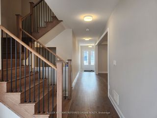 Photo 7: 113 Bearberry Road in Springwater: Midhurst House (2-Storey) for lease : MLS®# S8041356