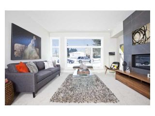 Photo 6: 2240 33 Street SW in CALGARY: Killarney_Glengarry Residential Attached for sale (Calgary)  : MLS®# C3591709