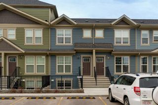Photo 2: 316 Cranbrook Square SE in Calgary: Cranston Row/Townhouse for sale : MLS®# A2129205
