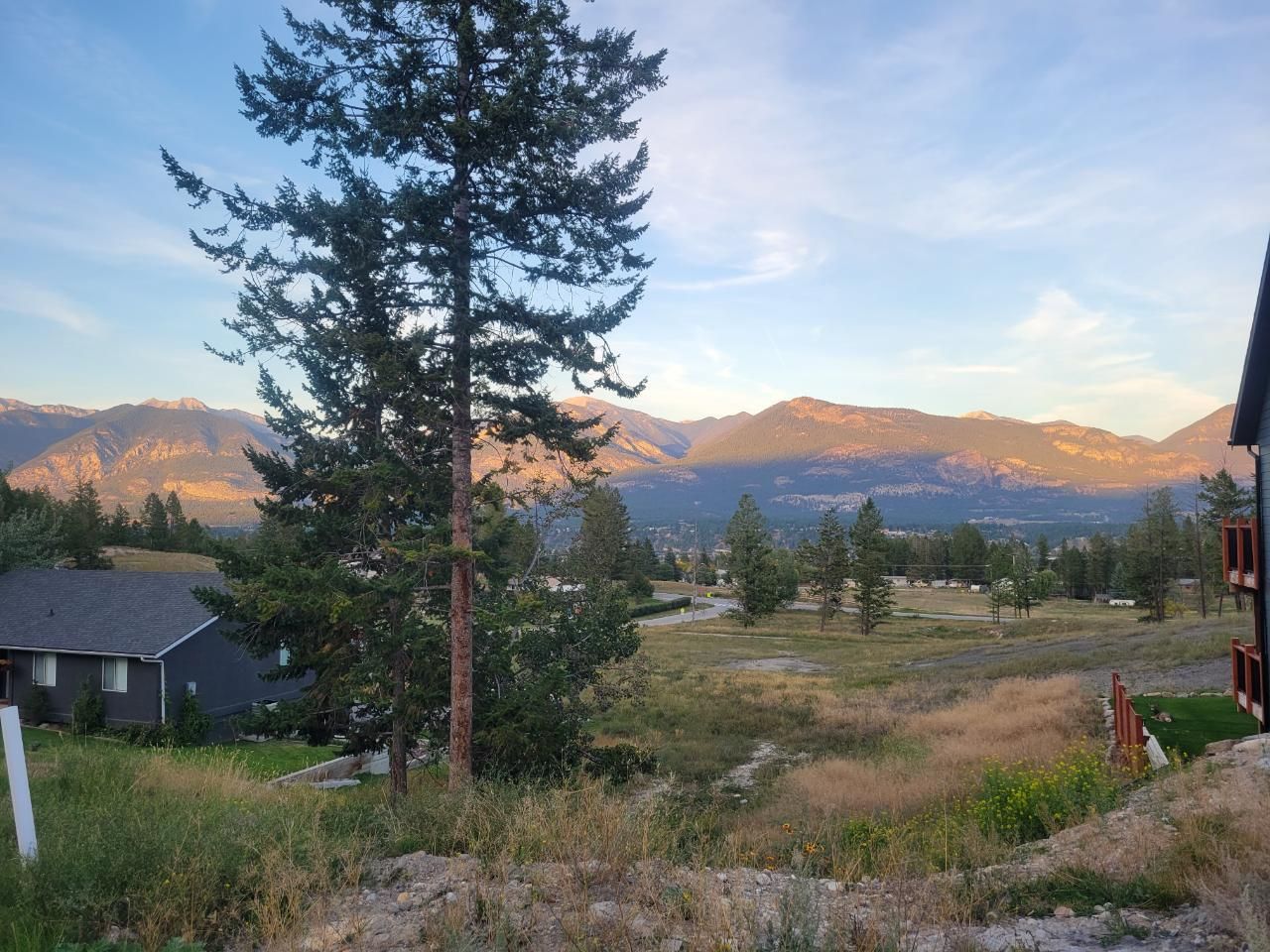 Main Photo: 211 PINETREE ROAD in Invermere: Vacant Land for sale : MLS®# 2470366