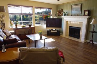 Photo 5: 515 TEMPE Crescent in North Vancouver: Upper Lonsdale House for sale : MLS®# R2504200