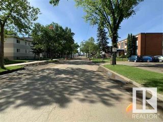 Photo 2: 36 10640 108 Street NW in Edmonton: Zone 08 Condo for sale : MLS®# E4310430