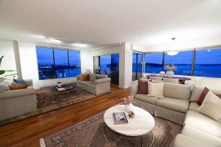 Photo 1: 1701 1972 BELLEVUE Avenue in West Vancouver: Ambleside Condo for sale in "WATERFORD HOUSE" : MLS®# R2817035