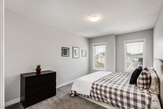 Photo 25: 25 Crestbrook Way SW in Calgary: Crestmont Detached for sale : MLS®# A1253074