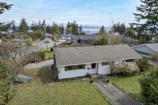 Photo 1: 1105 Park Dr in Campbell River: CR Campbell River Central House for sale : MLS®# 930297