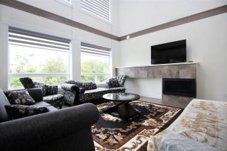 Photo 3: 3491 HAZELWOOD PLACE in Abbotsford: Abbotsford East House for sale : MLS®# R2179112