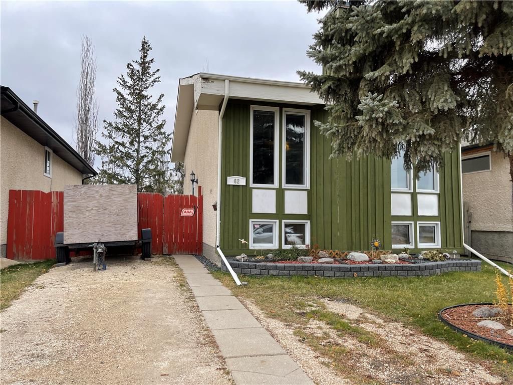 Main Photo: 62 Brookshire Street in Winnipeg: Lakeside Meadows Residential for sale (3K)  : MLS®# 202226223