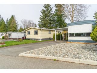 Photo 3: 148 3665 244 Street in Langley: Otter District Manufactured Home for sale in "Langley Grove Estates" : MLS®# R2668361