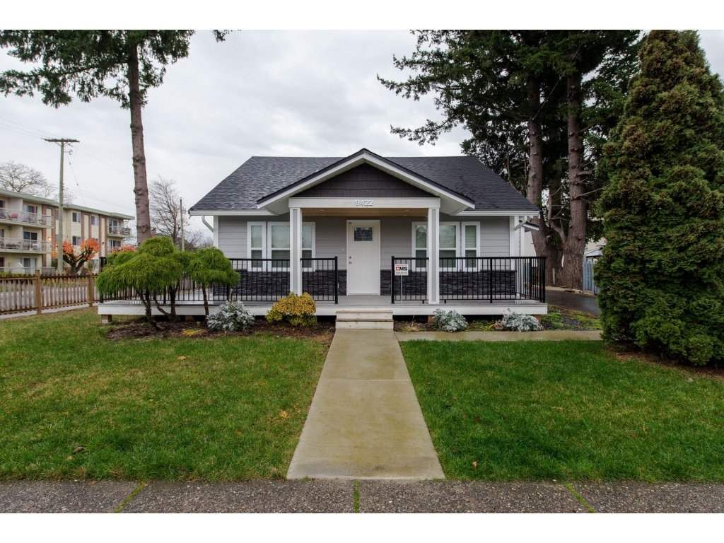 Main Photo: 9422 COOK Street in Chilliwack: Chilliwack N Yale-Well House for sale : MLS®# R2324374
