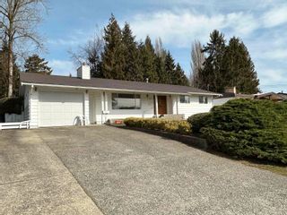Photo 1: 33229 ALTA Avenue in Abbotsford: Central Abbotsford House for sale : MLS®# R2760659