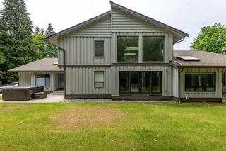 Photo 2: 1505 Croation Rd in Campbell River: CR Campbell River West House for sale : MLS®# 936618