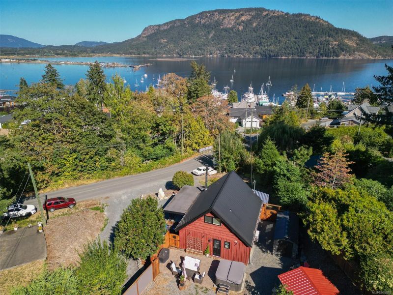 FEATURED LISTING: 1740 Wilmot Rd Cowichan Bay