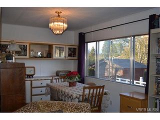 Photo 7: 4 60 Cooper Rd in VICTORIA: VR Glentana Manufactured Home for sale (View Royal)  : MLS®# 753353