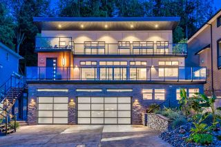 Photo 1: 25588 GODWIN Drive in Maple Ridge: Whonnock House for sale : MLS®# R2462819