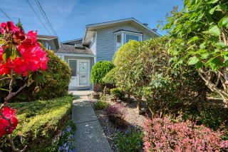Photo 1: 6166 CLINTON Street in Burnaby: South Slope House for sale (Burnaby South)  : MLS®# R2778104