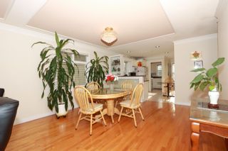 Photo 3: 1746 KITCHENER Street in Vancouver: Grandview Woodland House for sale (Vancouver East)  : MLS®# R2834858