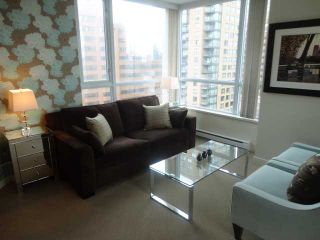 Photo 2: 1202 1212 HOWE Street in Vancouver: Downtown VW Condo for sale in "1212 HOWE" (Vancouver West)  : MLS®# V941923