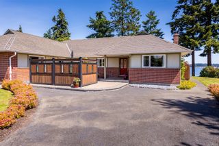 Photo 10: 8025 Arthur Dr in Central Saanich: CS Turgoose House for sale : MLS®# 933531